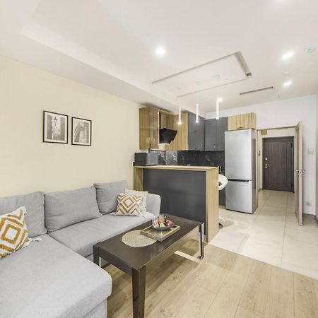 Fantastic Apartments Near Republic Square, Perfect Location, Mystreet Company Ереван Экстерьер фото