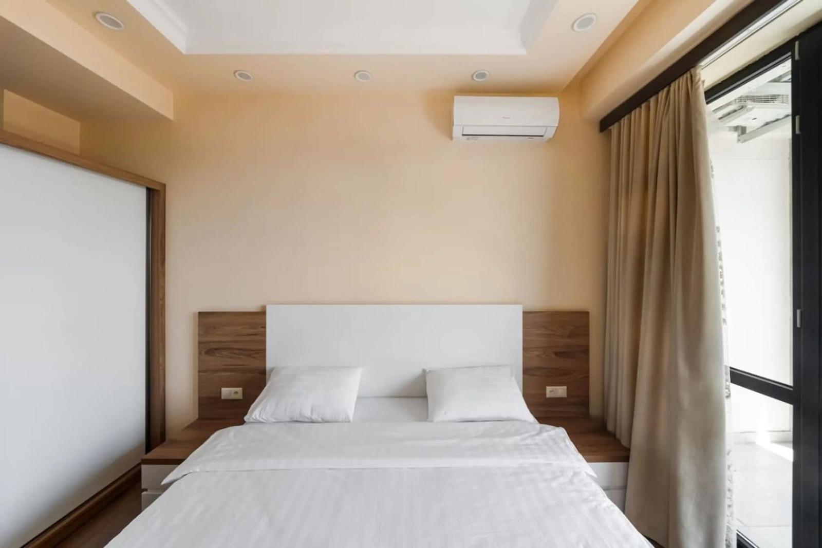 Fantastic Apartments Near Republic Square, Perfect Location, Mystreet Company Ереван Экстерьер фото