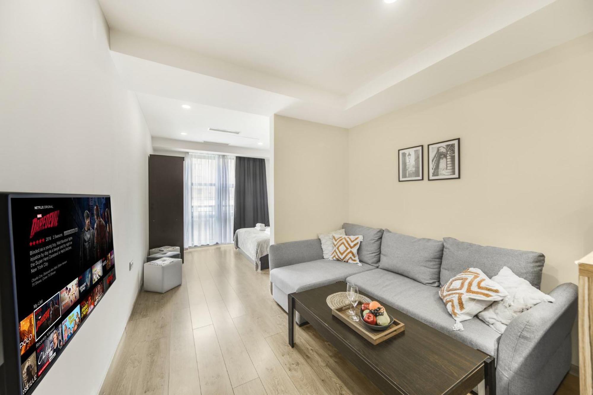 Fantastic Apartments Near Republic Square, Perfect Location, Mystreet Company Ереван Экстерьер фото